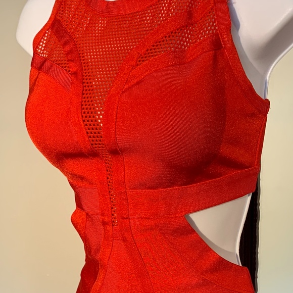 Bella Dress - Picture 1 of 8